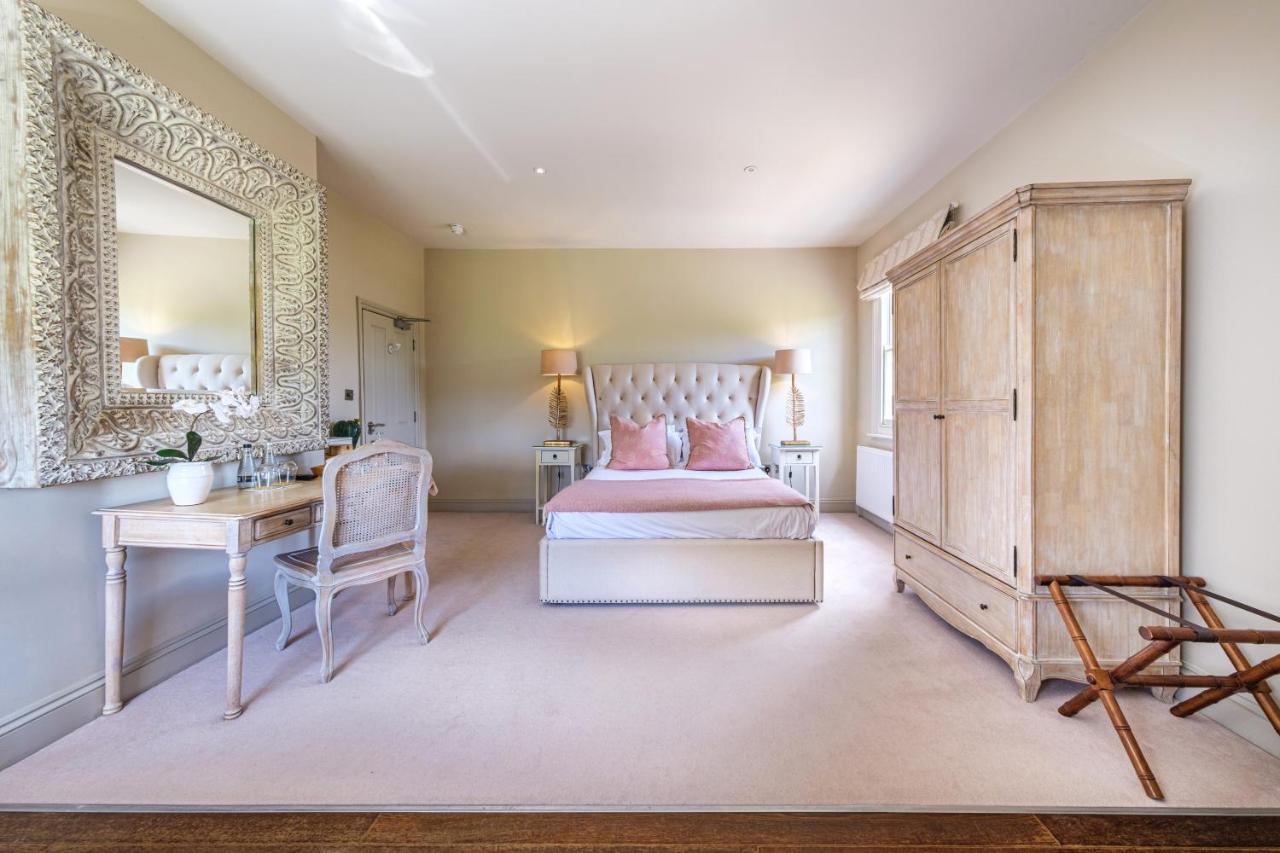 The Packhorse Inn Newmarket  Eksteriør billede