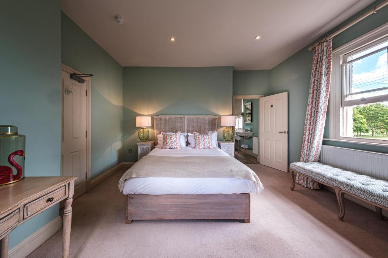 The Packhorse Inn Newmarket  Eksteriør billede
